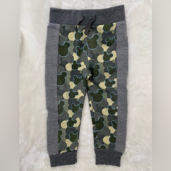 Mickey Mouse Camouflage SweatPants Set, Size 2T, PreLoved, Good Condition - Picture 4 of 7